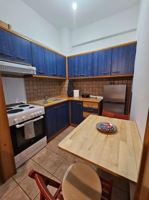 Kt Apartment Драма Екстериор снимка